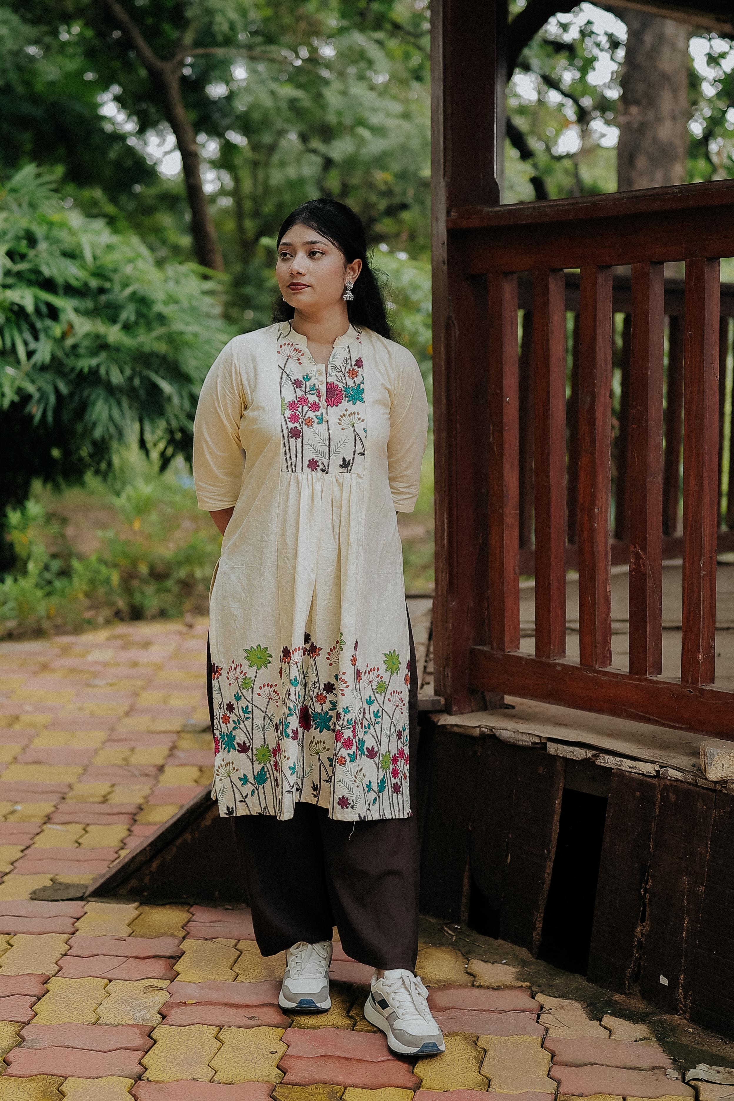 Off-White Floral Embroidered Cotton Kurti